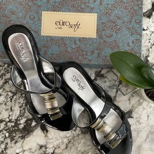 Sayde Black Patent Euro soft by Sofft